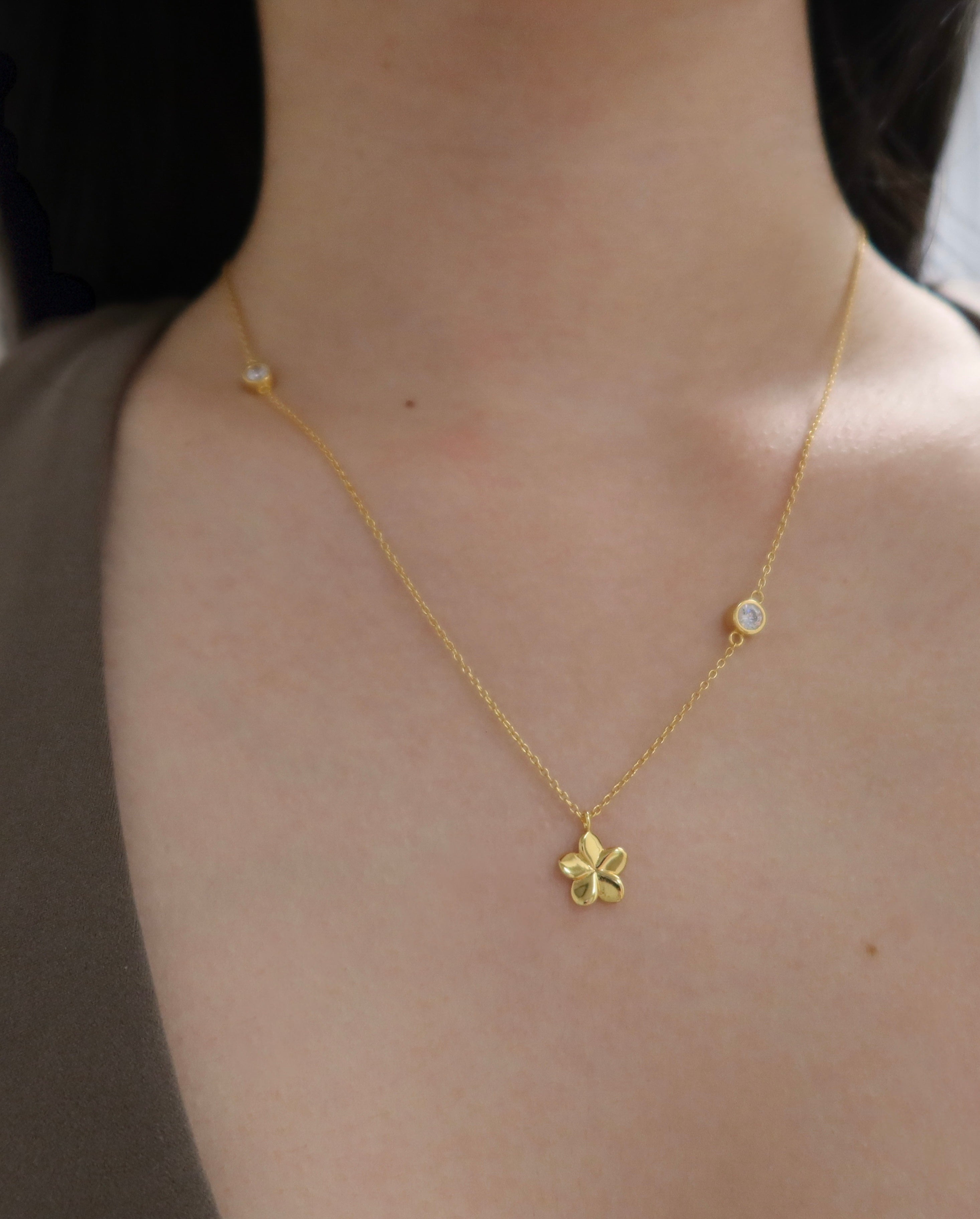 Vlori Necklace